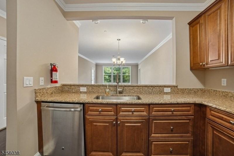 4108 Hoover Ln - Photo 6 of 24