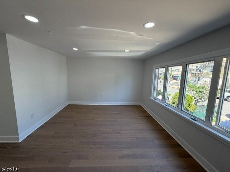 8427 Columbia Ave - Photo 4 of 14