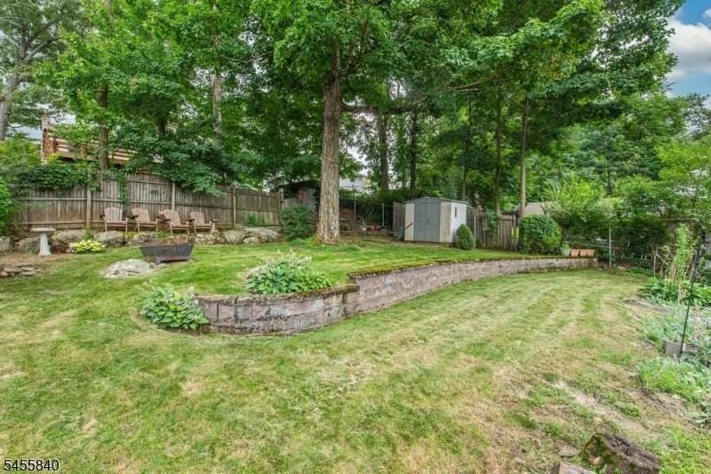 97 New York Ave - Photo 4 of 19