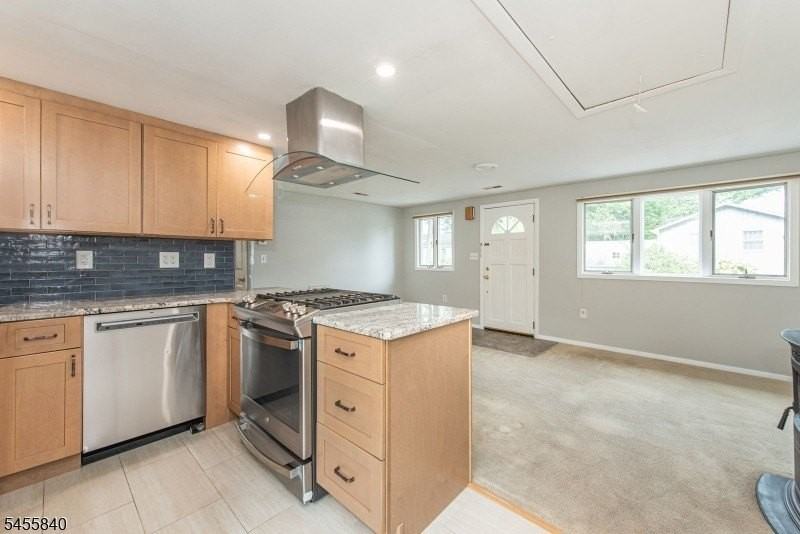 97 New York Ave - Photo 7 of 19