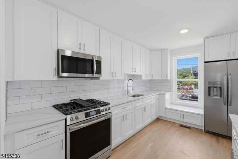 116 Valley St #1 - Photo 2 of 28