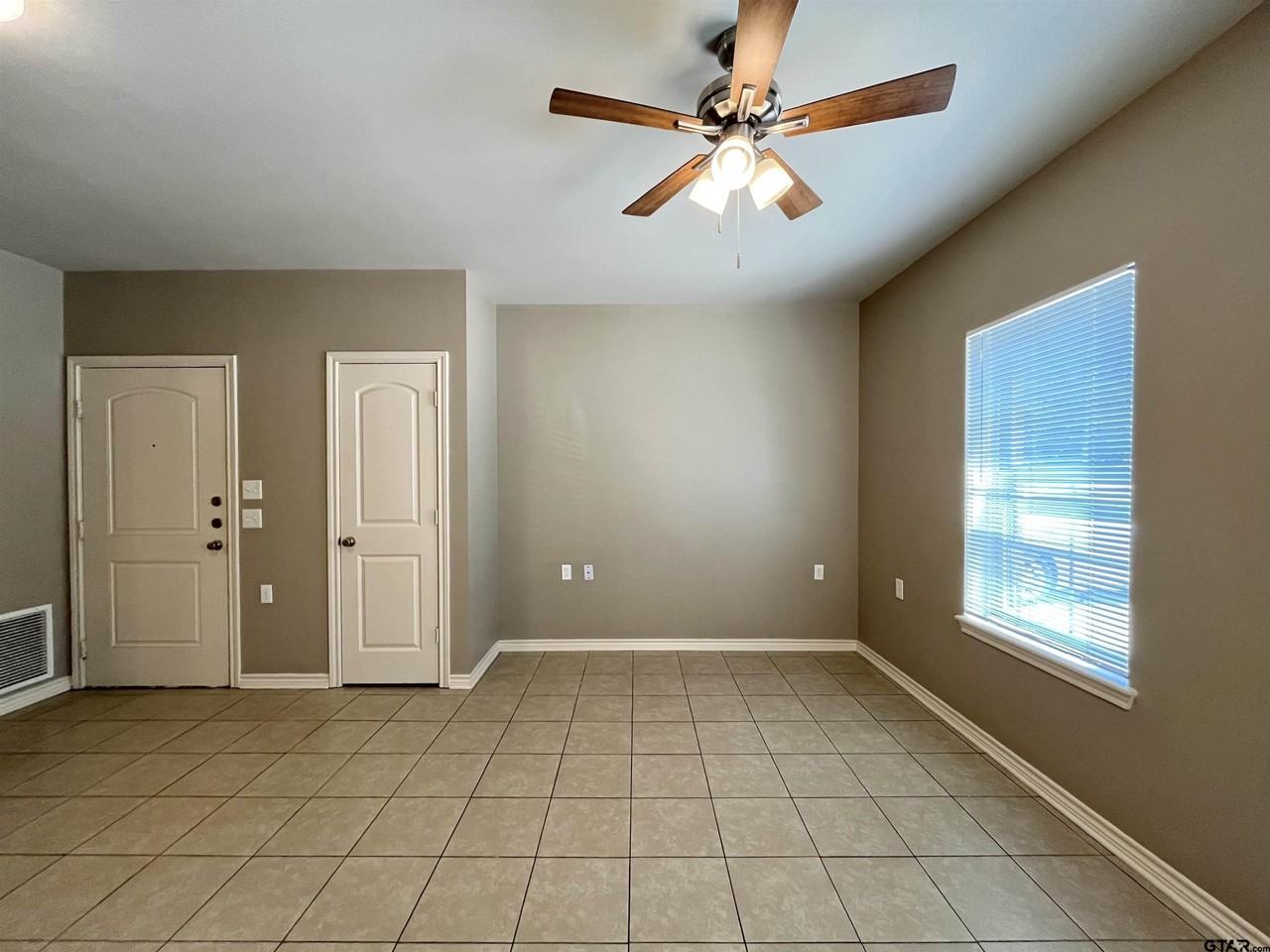 9099 County Road 1138 Apt 1 - Photo 7 of 19