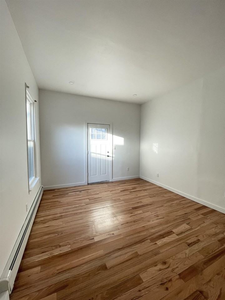 Belmont Ave #2 - Photo 4 of 11