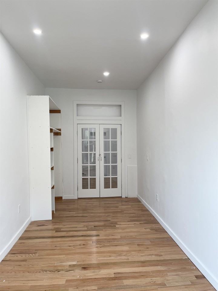 Belmont Ave #1 - Photo 5 of 10