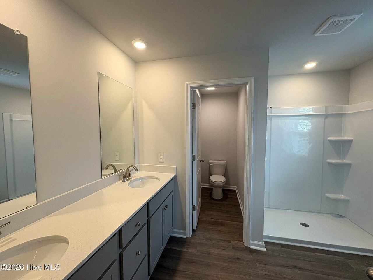 1079 Hanson Drive - Photo 6 of 21