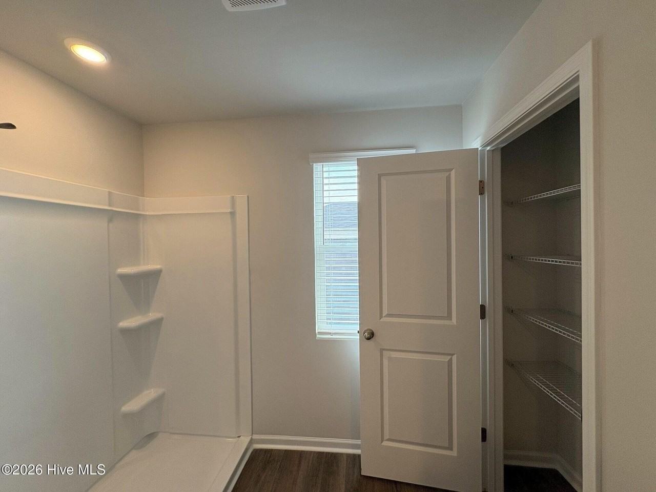 1079 Hanson Drive - Photo 7 of 21