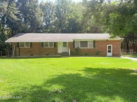 featured image of 225 Diane Ct