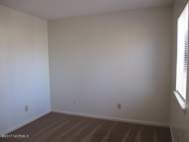 218 Easy St - Photo 5 of 7