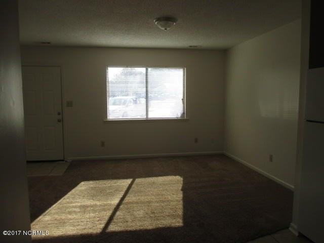 218 Easy St - Photo 7 of 7