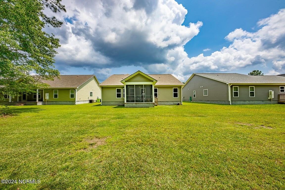 141 Grantham Pl - Photo 2 of 17