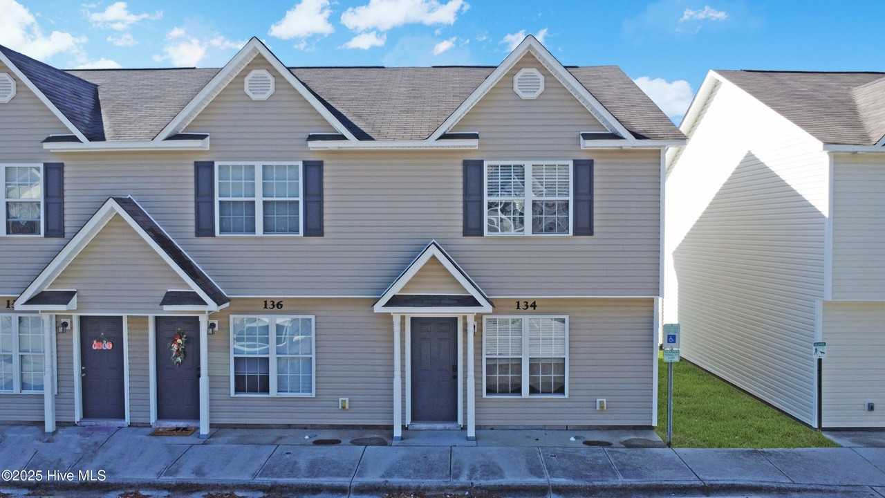 134 Cornerstone Pl