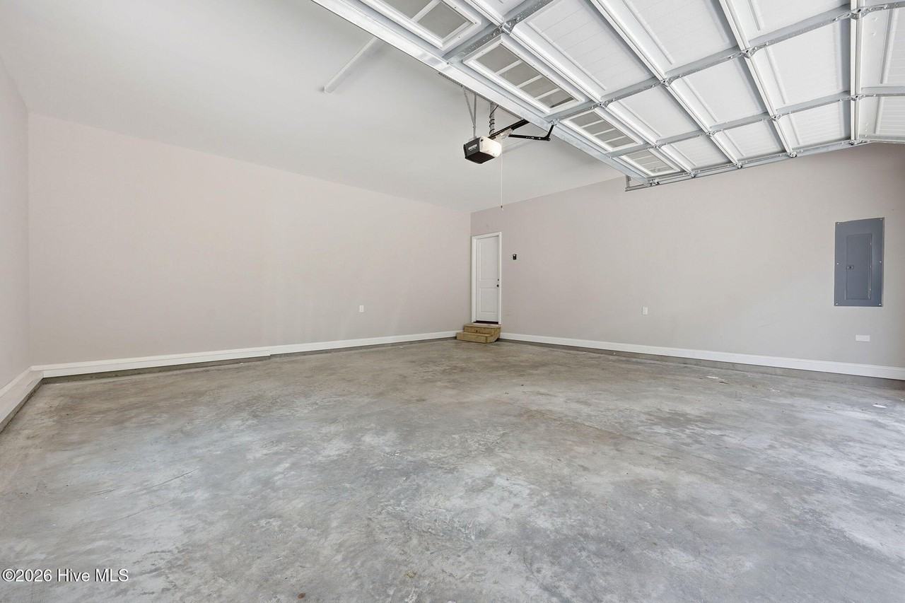 1750 E Indiana Ave - Photo 6 of 47