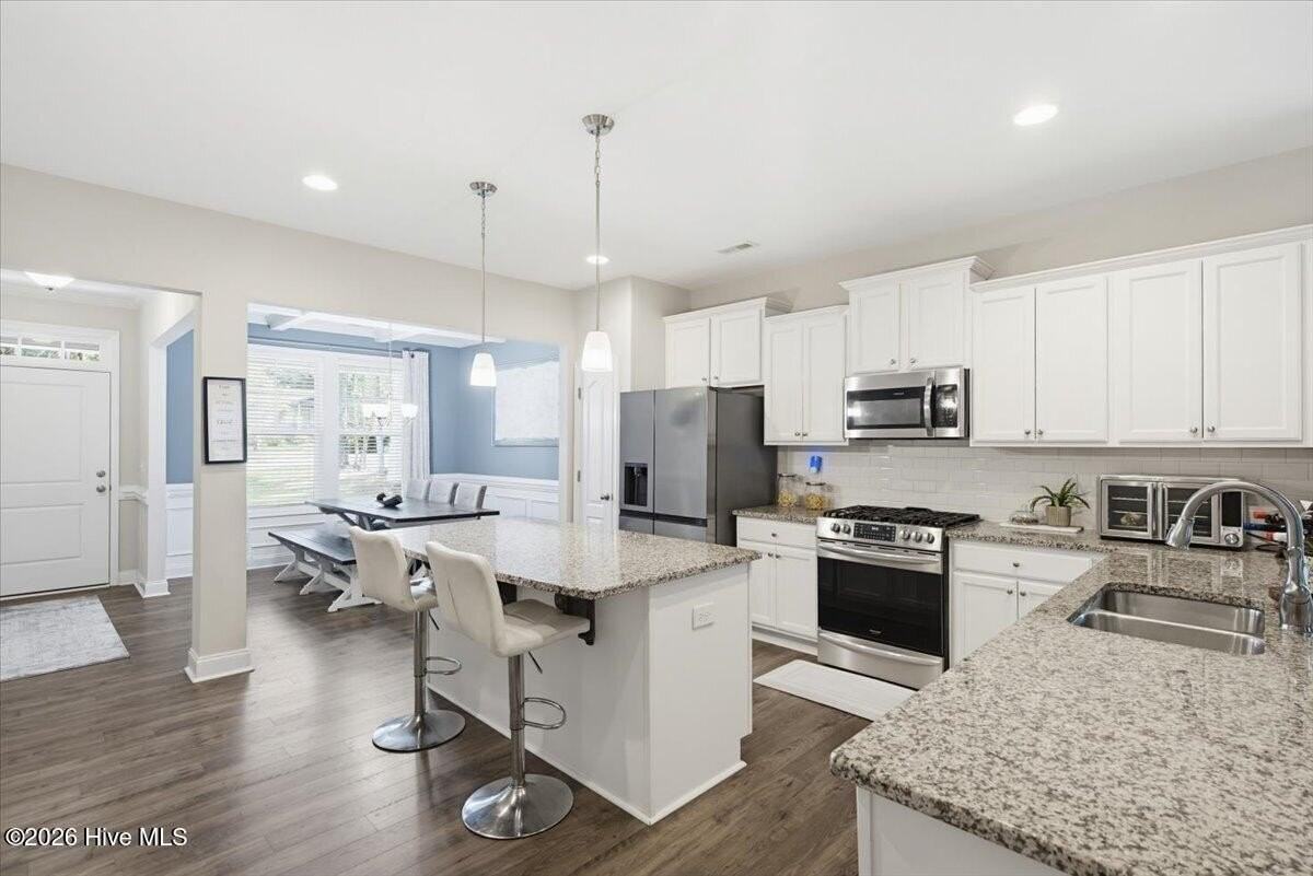 598 El Ives Dr - Photo 6 of 31