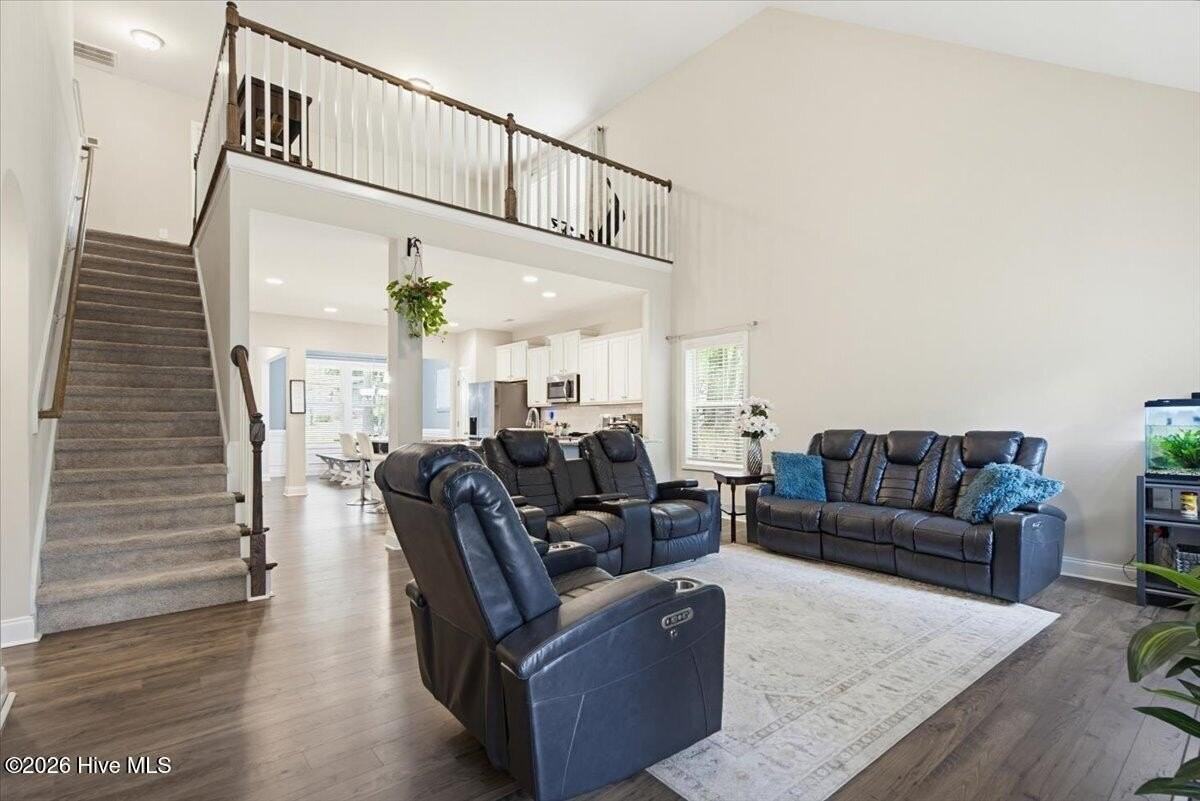 598 El Ives Dr - Photo 7 of 31