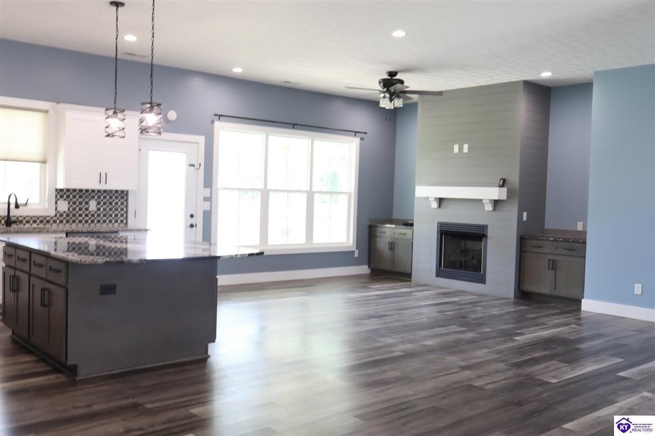 816 Otter Creek Rd - Photo 2 of 45