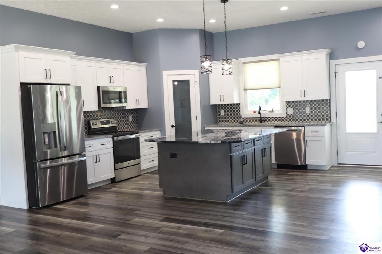 816 Otter Creek Rd - Photo 6 of 45