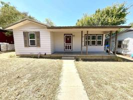 featured image of 1007 Flag St