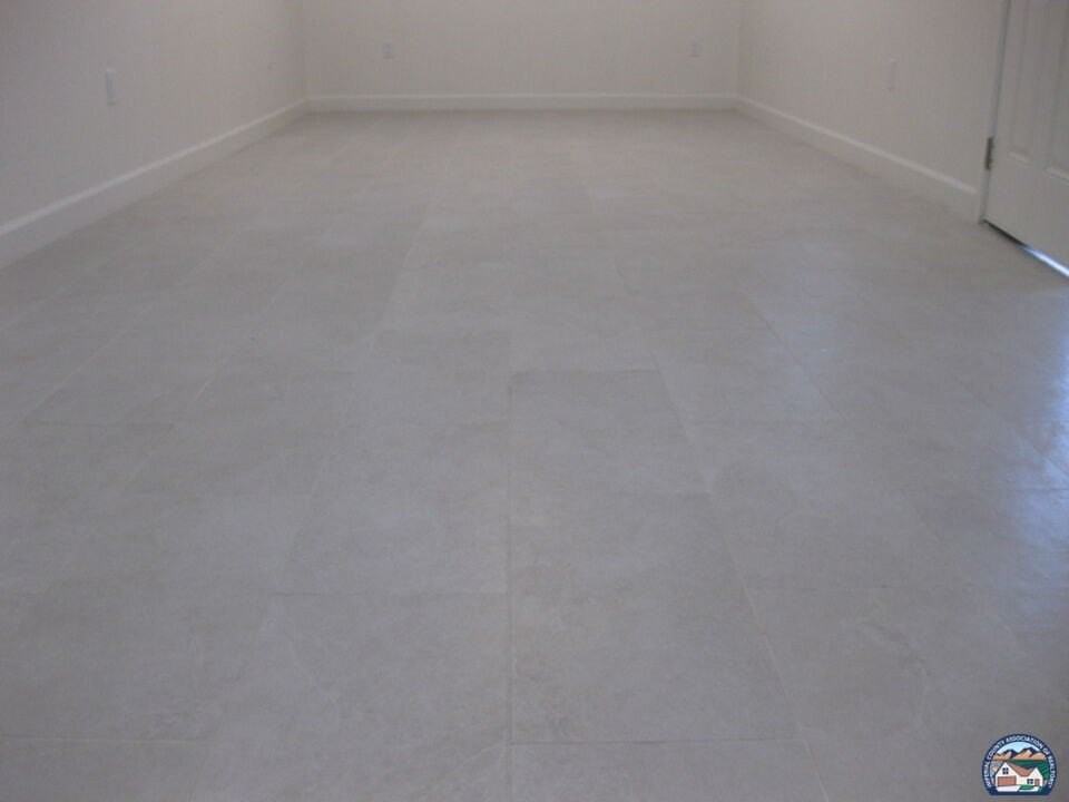 311 S E St #103 - Photo 5 of 12
