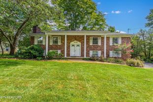 9528 Gulf Park Dr - Photo 1 of 1