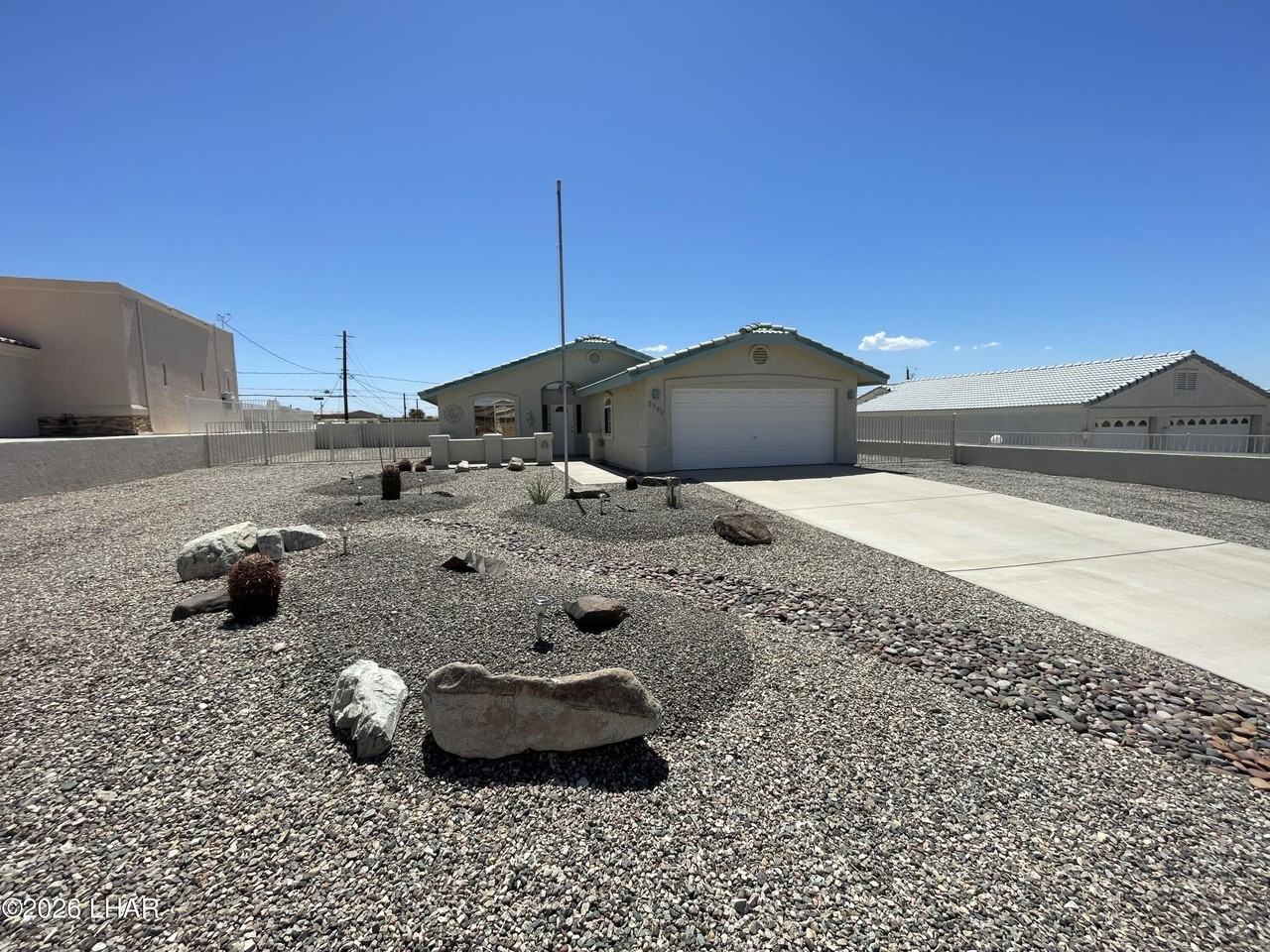 3340 Kiowa Blvd N - Photo 2 of 19