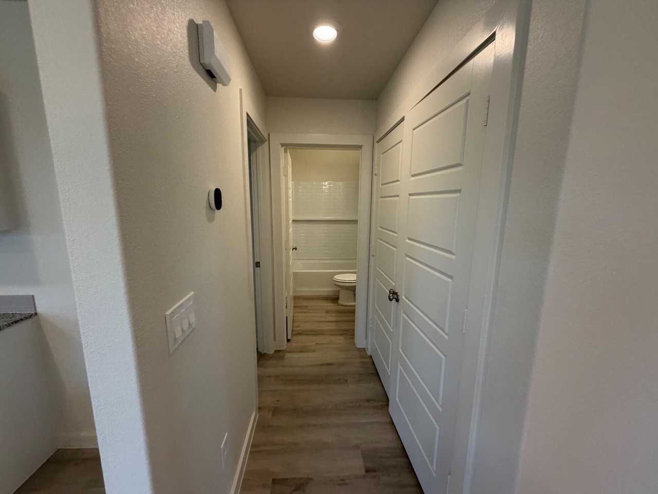 8325 24th St - Photo 4 of 10