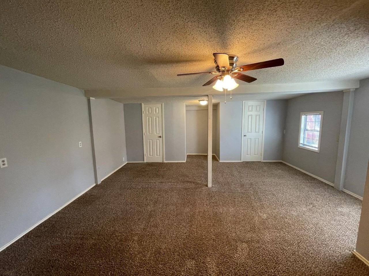 4919 40th St - Photo 4 of 10
