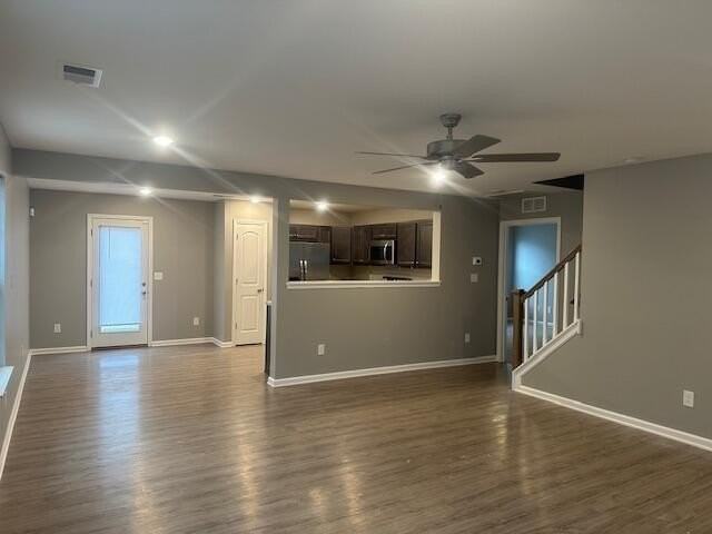 8004 Driftwood Loop - Photo 5 of 26
