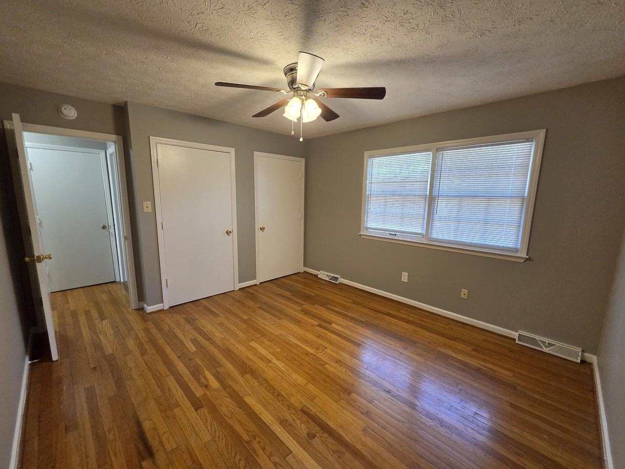 3411 Sutherland Dr #A - Photo 7 of 9