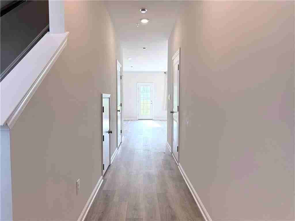 1224 Martin Rd - Photo 5 of 36
