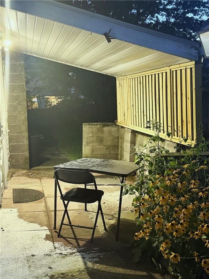 624 Beech St #REAR - Photo 5 of 22