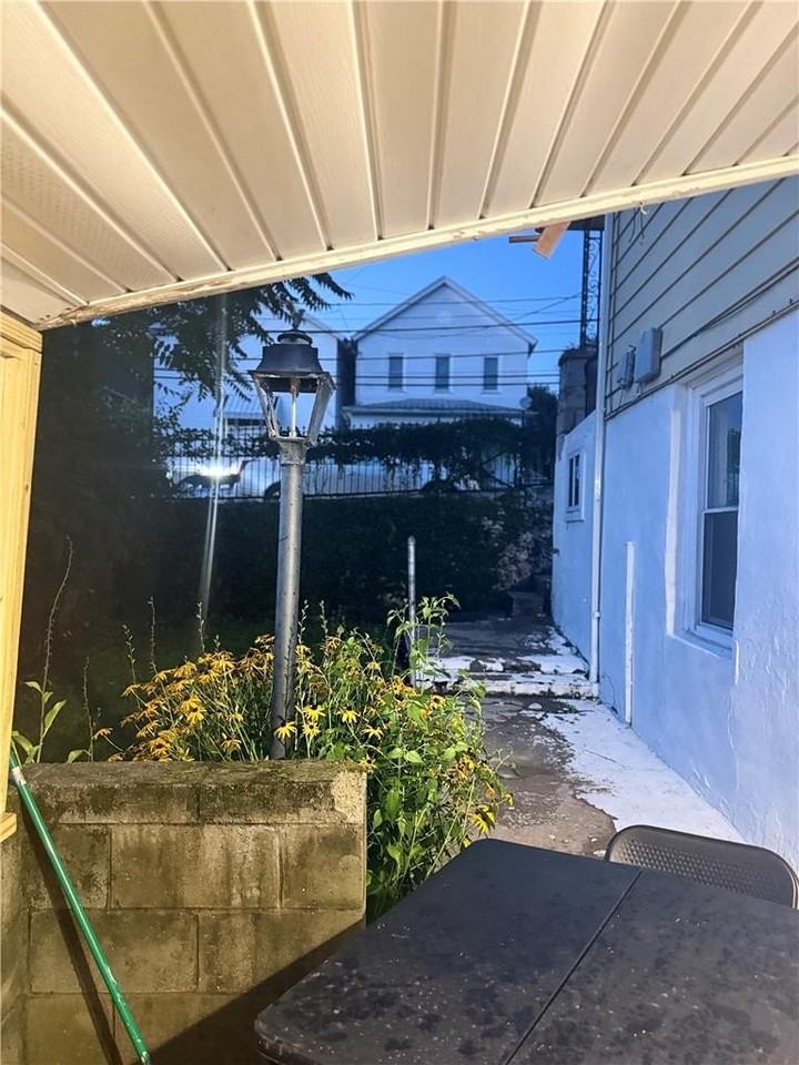 624 Beech St #REAR - Photo 6 of 22