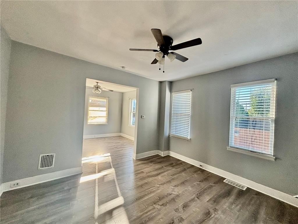 815 S 23rd St - Photo 5 of 13