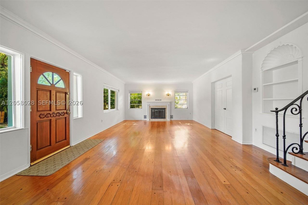 5842 Alton Rd - Photo 2 of 35