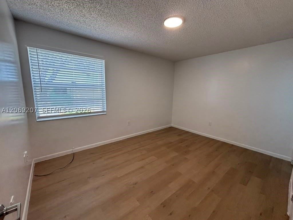 11505 Nw 22nd Ave #102 - Photo 6 of 14