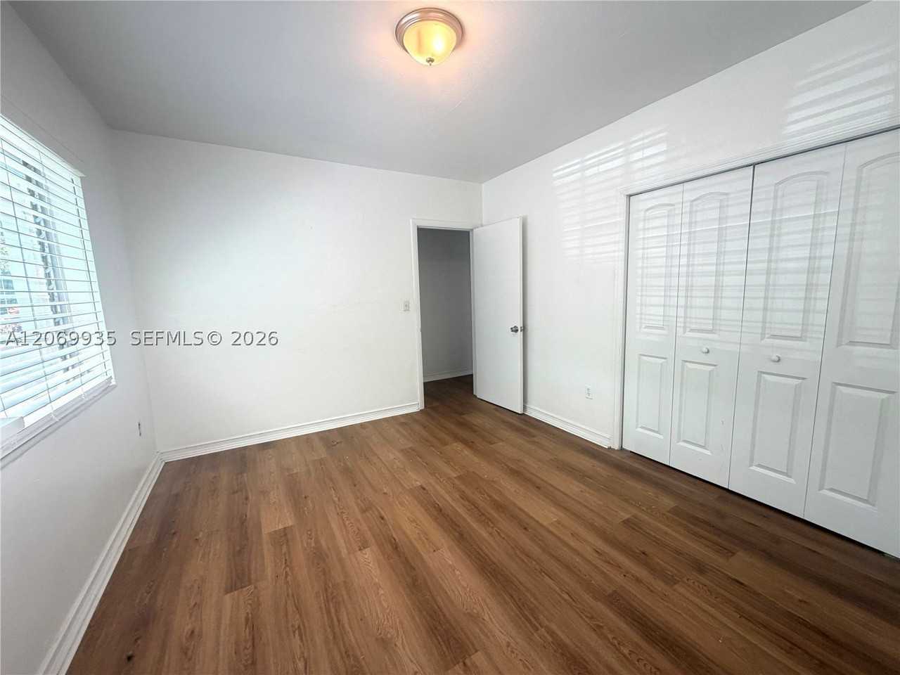433 Santander Ave #1 - Photo 6 of 14