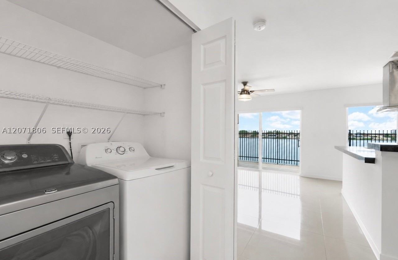 2561 W 60th Pl #102-1 - Photo 6 of 20