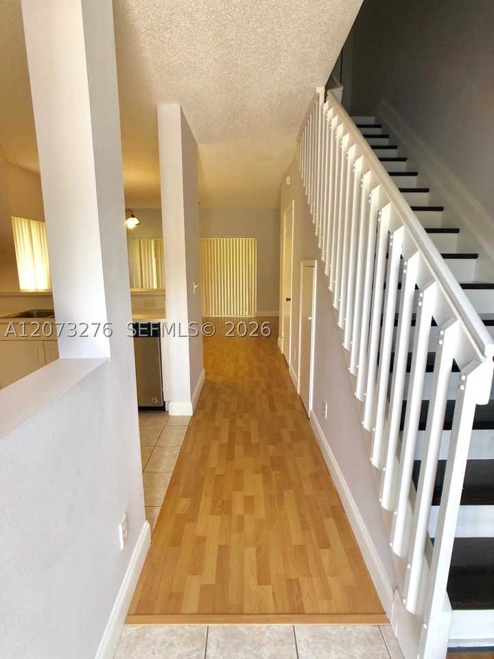 12218 Sw 8th Ct - Photo 5 of 31