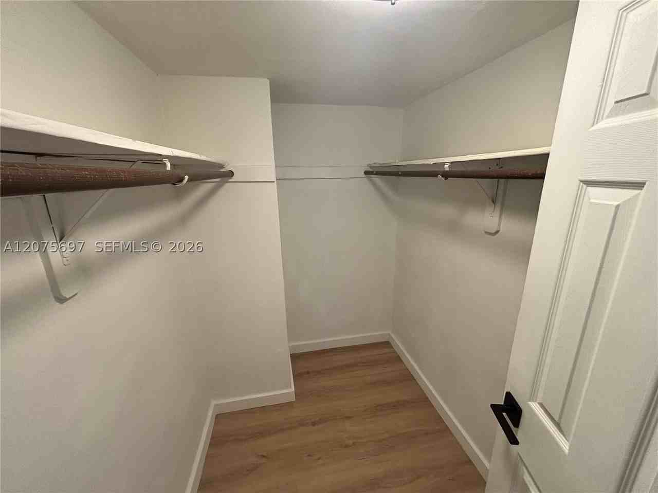 1025 Sw 6th Ave #6 - Photo 7 of 13