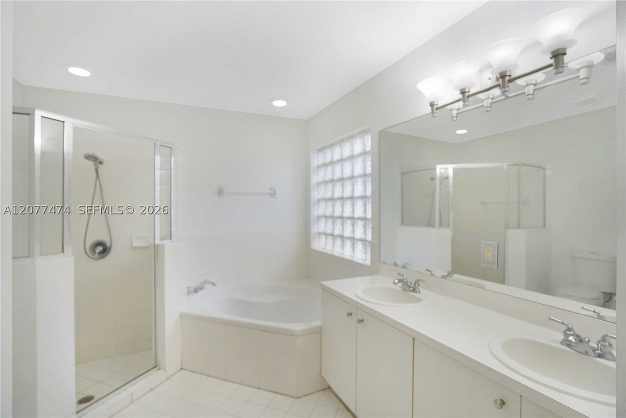 13950 Sw 155th Ct #13950 - Photo 6 of 45