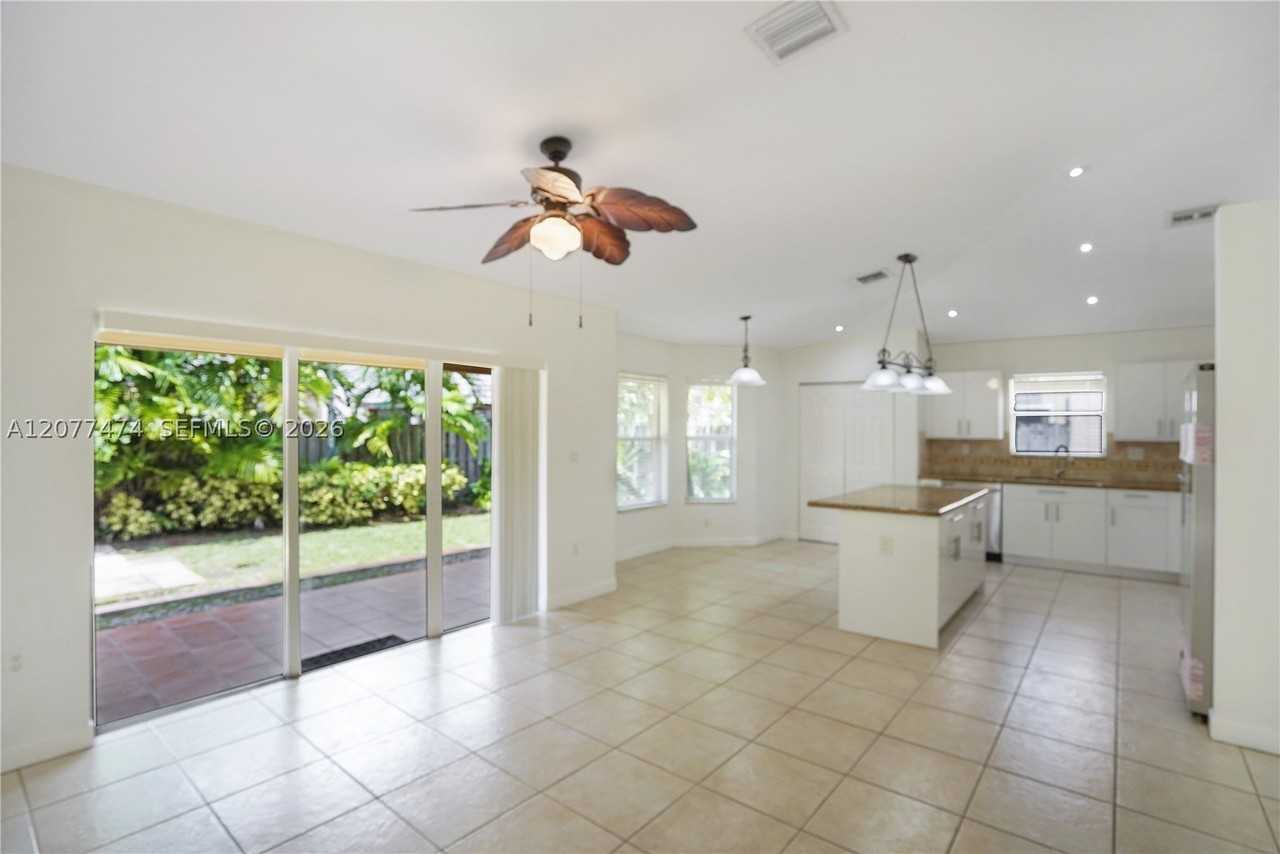 13950 Sw 155th Ct #13950 - Photo 7 of 45