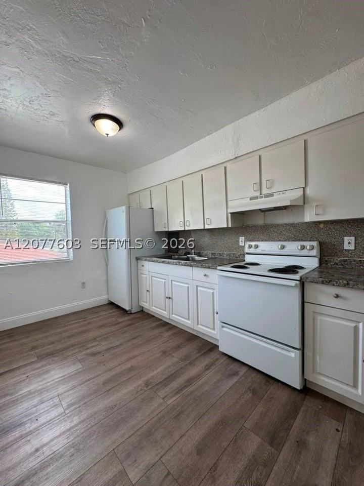 3227 Nw 48th St #3227 - Photo 7 of 10