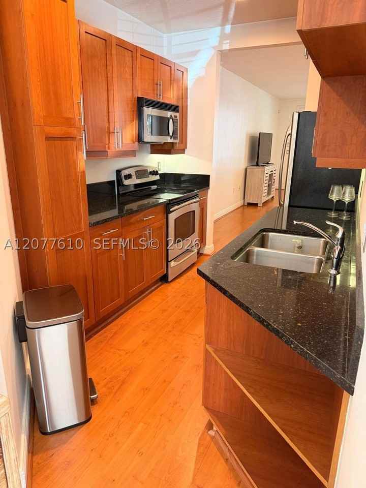 357 Sw 13th Ter #357 - Photo 6 of 11