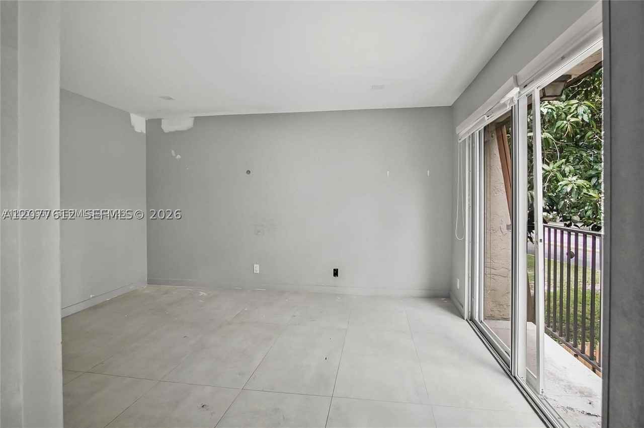 2161 Orange Grove Dr #A9 - Photo 7 of 28