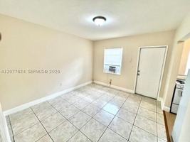 featured image of 698 Ne 85th St #3