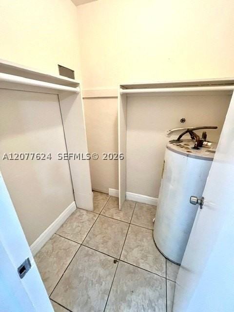 698 Ne 85th St #3 - Photo 6 of 9