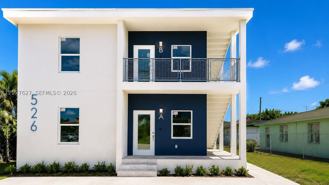 526 Nw 6th St #AB - Photo 1 of 1