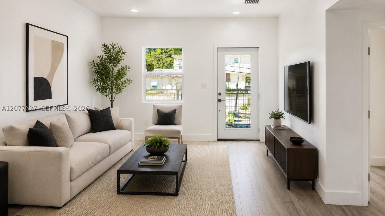 526 Nw 6th St #AB - Photo 5 of 21