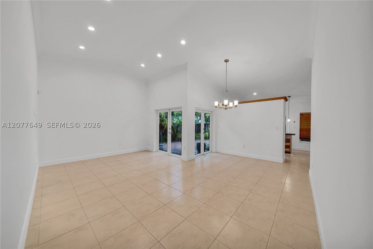 6352 Sw 112th Pl - Photo 4 of 24