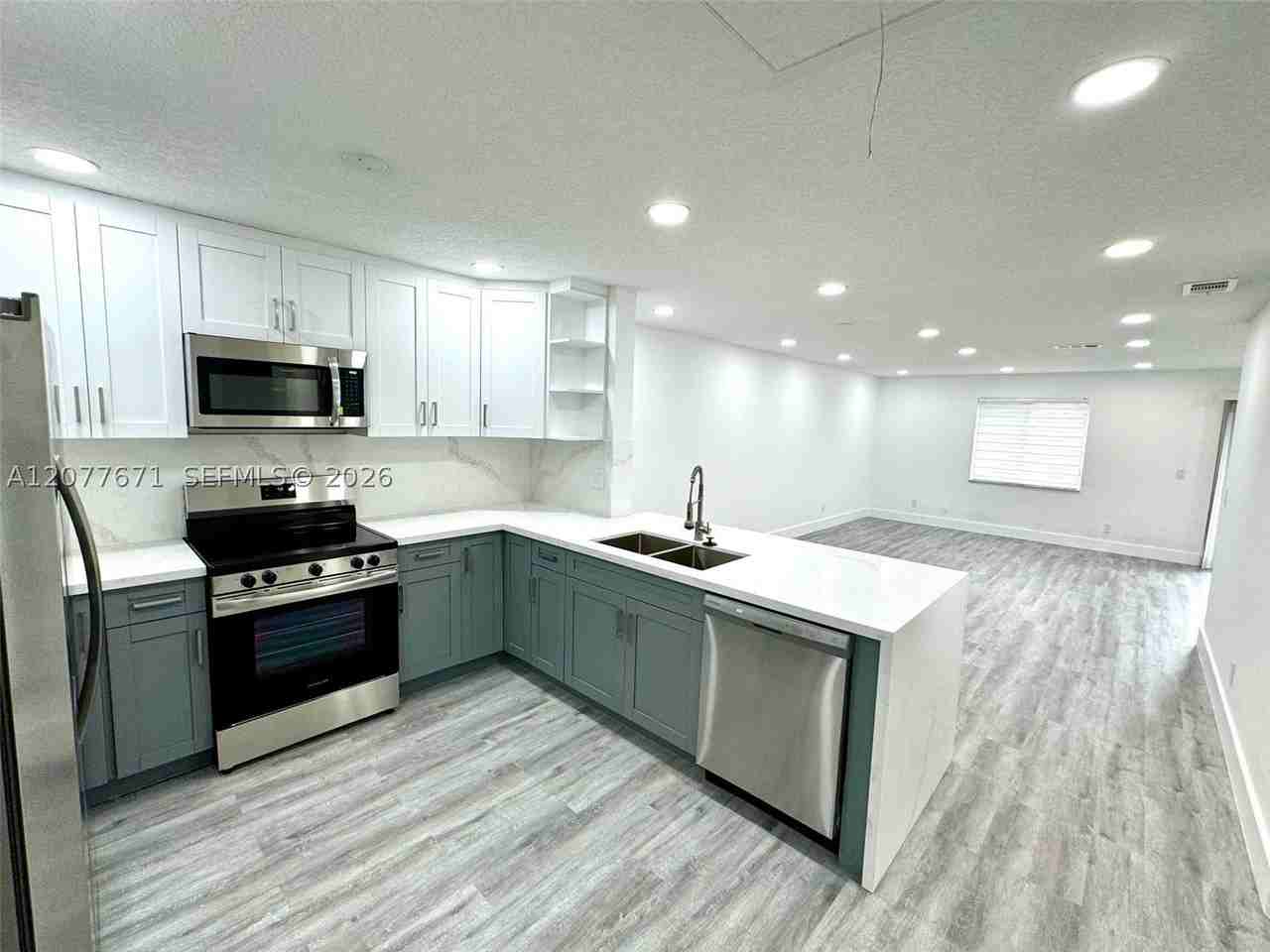 3667 Nw 17th Way #3667 - Photo 5 of 50