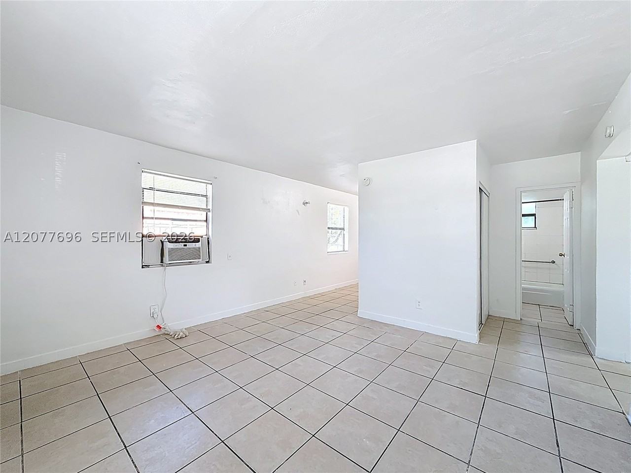 2419 Nw 6th Ct - Photo 6 of 30